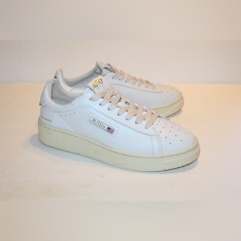 Autry Dallas Low Top Leather Shoes Size Women’s EU39/ US 9 NEW - Picture 3 of 11